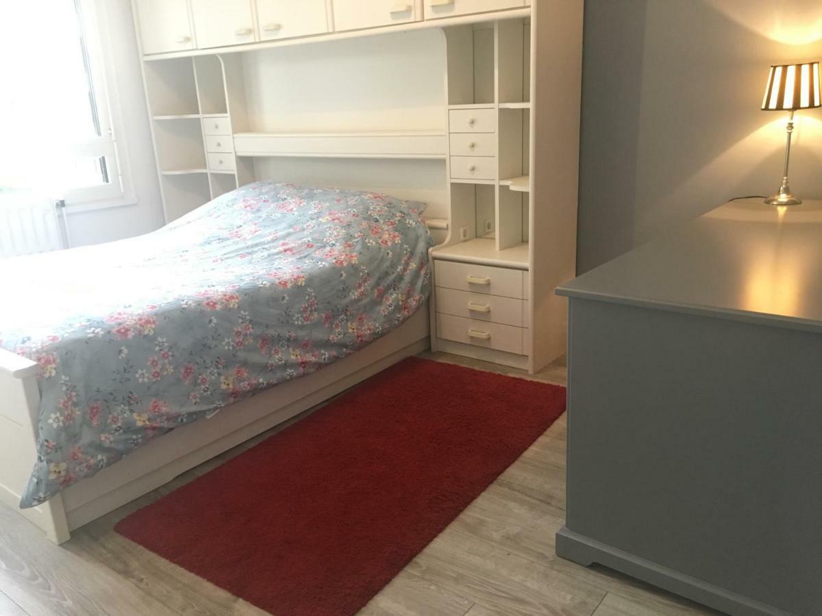 Bedinreims "Burgundy Bottle" 110M2 Exceptional, 4 Chambres Doubles, 2 Bain, Free Park & Wifi, Tout Equipe Εξωτερικό φωτογραφία